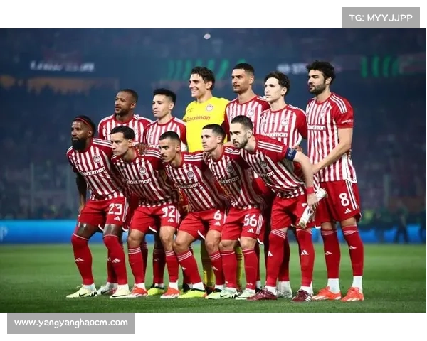 如何通过战术创新和球队管理确保奥林匹亚科斯继续保持联赛霸主地位